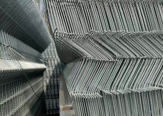 Triangle Fence Panel | Galvanized Steel, Easy Installation High-Security for Construction Sites
