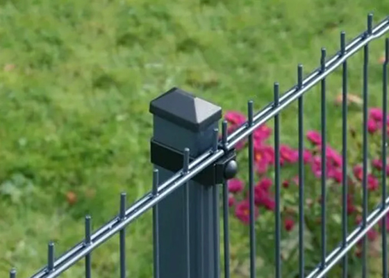 Bột phủ màu xanh lá cây Cây chăn đệm cột hai cho vườn 1.8 * 3m