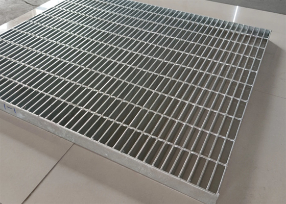 Q235 Thép thép thắt lưng đường đi đường 40 * 5mm cho nhà máy điện