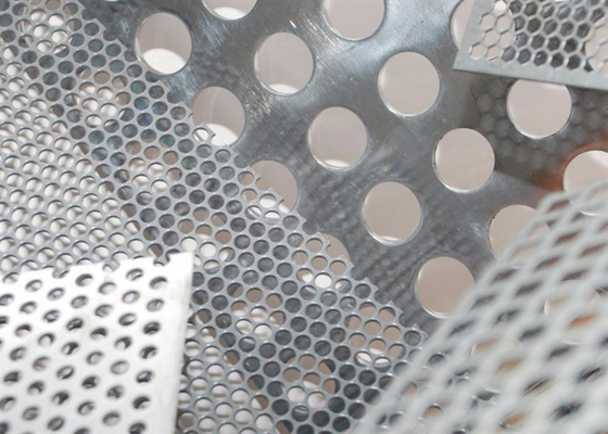 Thép carbon thấp lỗ lưới dây để xây dựng trang trí