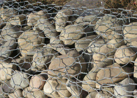 Quảng trường lỗ đắm nóng galvanized Gabion giỏ cho Xingang cảng tải và vận chuyển