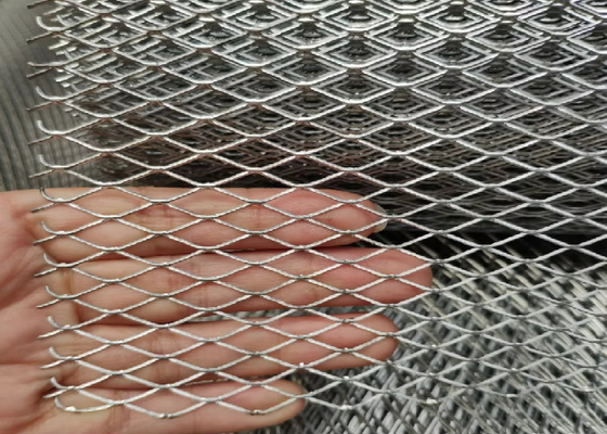 96 Inch In Length Expanded Metal Wire Mesh Diamond Hole Kind (Mức độ dài là 96 inch)
