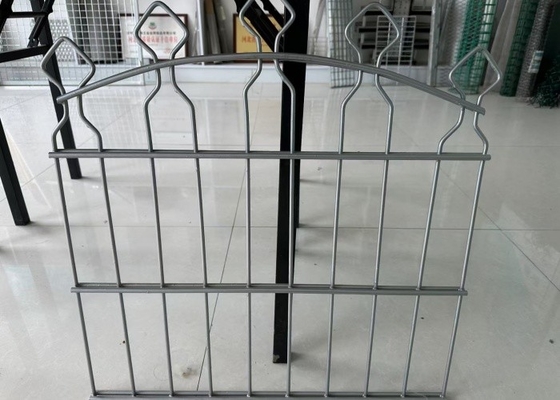 Double Loop Wire hàng rào 50x200mm lưới miễn phí Samples Custom Post cho vườn đường cao tốc thể thao