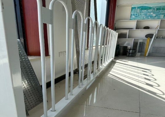 Lớp lưới thép tạm thời hàng rào đường kính dây 3mm PVC phủ lắp đặt dễ dàng