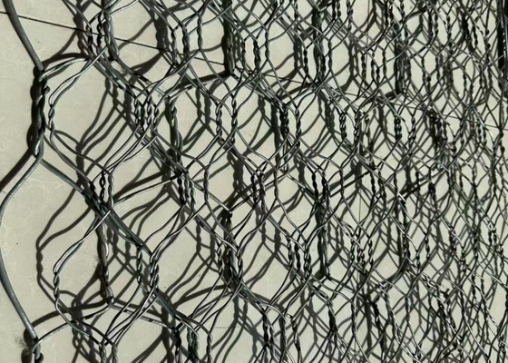 Thùng lưới sắt carbon thấp màu xanh lá cây và vàng để bảo vệ lũ lụt và giữ đất