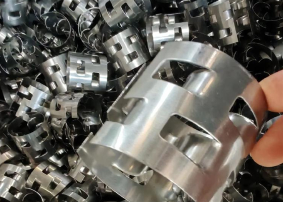 SS304 SS316L Vòng kim loại Pall Vòng bọc ngẫu nhiên cho tháp hóa học