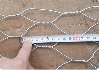 Rọ đá lưới hình lục giác bằng nhựa PVC tráng / mạ kẽm cho tường chắn