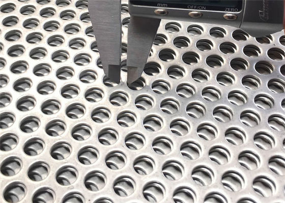 Tấm nhôm đục lỗ dày 4,0mm Máng loa siêu nhỏ