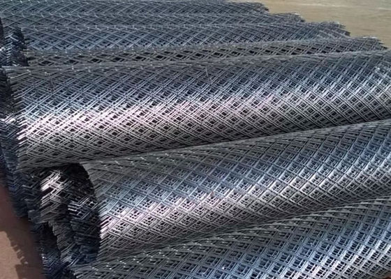 Tấm phủ màn hình trang trí tráng nhựa PVC Lưới kim loại mở rộng làm phẳng 0,3mm