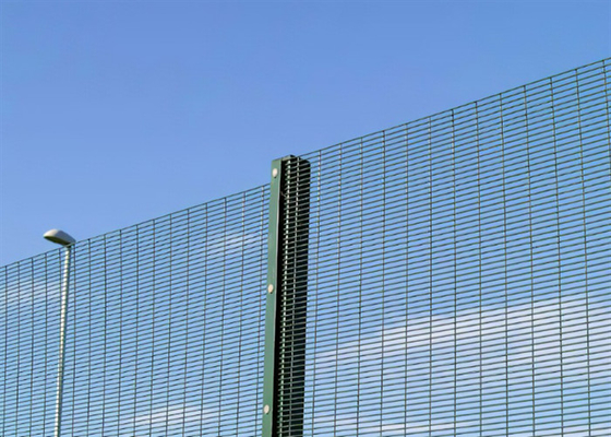 Mạ kẽm 358 Hàng rào an ninh Clear View Chống trộm Tấm lưới thép hàn